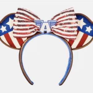Disney Parks Marvel Captain America
Minnie Ears Headband NWT